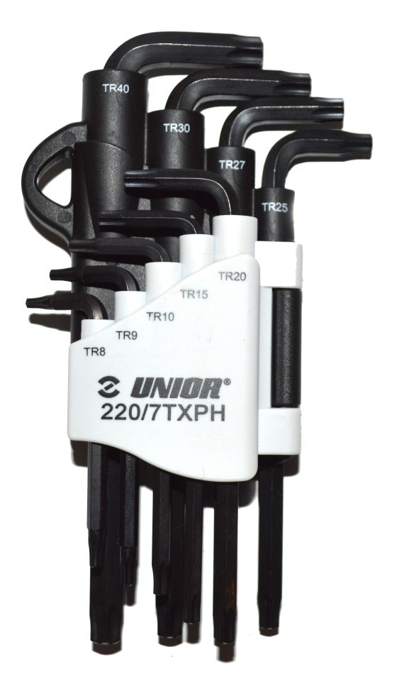 JEU DE 8 CLES TORX TX9/40