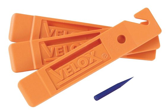 3 DEMONTE PNEU +EXTRACTEUR