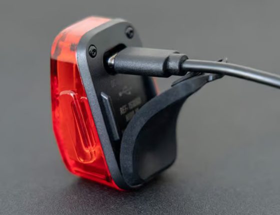 Eclairage arrière USB Sigma HIRO 10