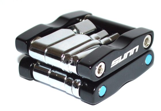 MULTI OUTIL PLIANT 9FCTS SUNN