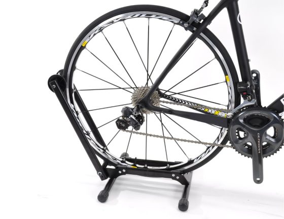 Support de vélo fixation roue avant ou arrière PNA